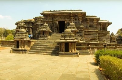 Bangalore to Hassan, Belur & Halebeedu Heritage Tour