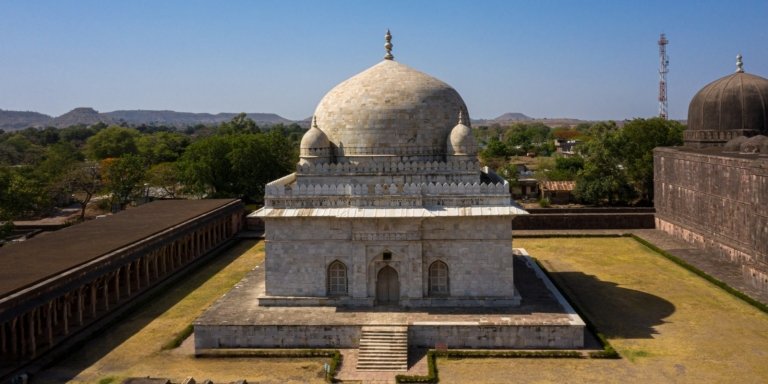Bhopal to Satpura National Park Wildlife Tour
