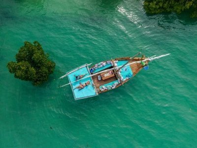 Zanzibar: The Grand Safari Blue , Sandbank, Snorkeling & Seafood BBQ