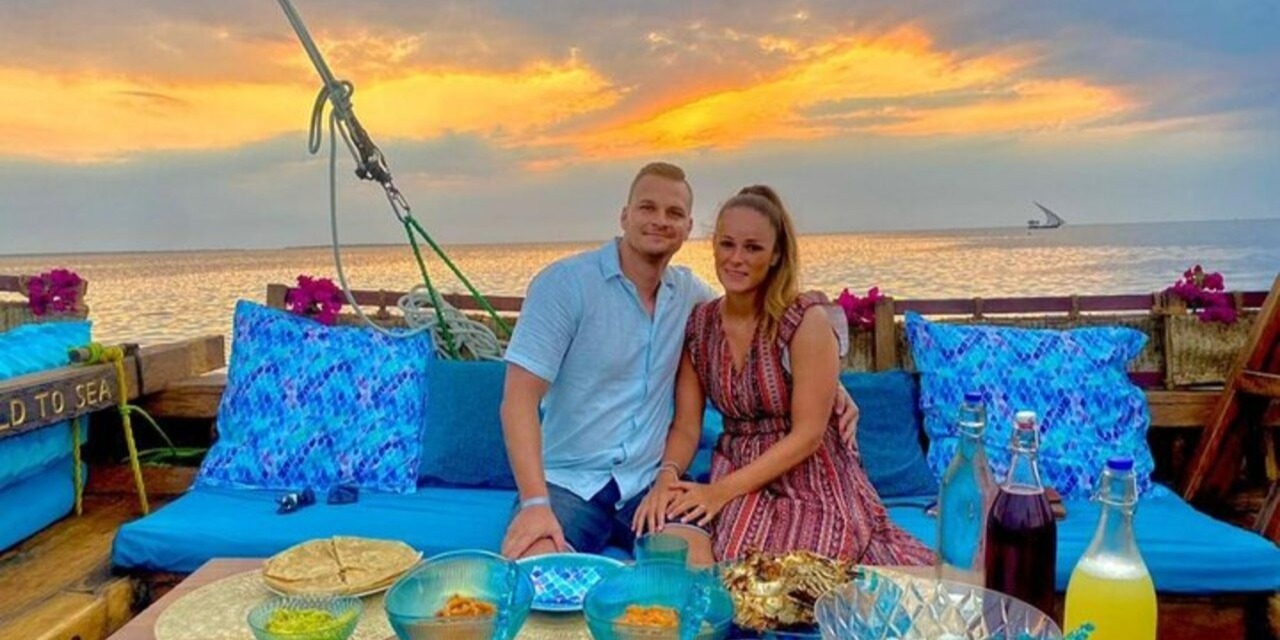 Nungwi: Private Sunset Dhow Cruise with Romantic Ocean Views