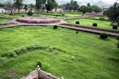 Caves, Temples, Vineyard & Spa Retreat from Mumbai