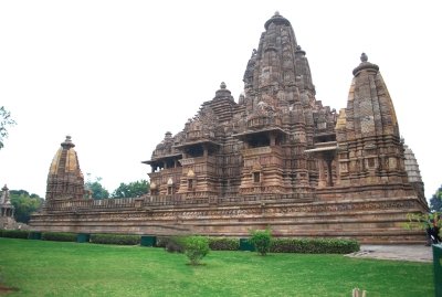 Classical India, Hyderabad Temples & Mumbai Tour