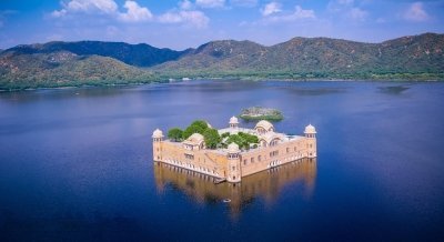 India & Nepal Heritage & Wildlife Odyssey
