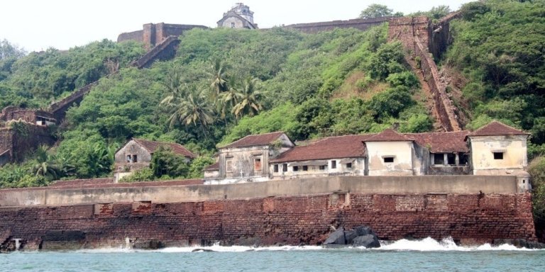 Goa to Belgaum, Kolhapur & Radhanagari Wildlife Sanctuary Tour