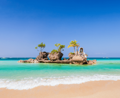 Island Hopping w/ Buffet Lunch, Crystal Cove Island & Snorkeling