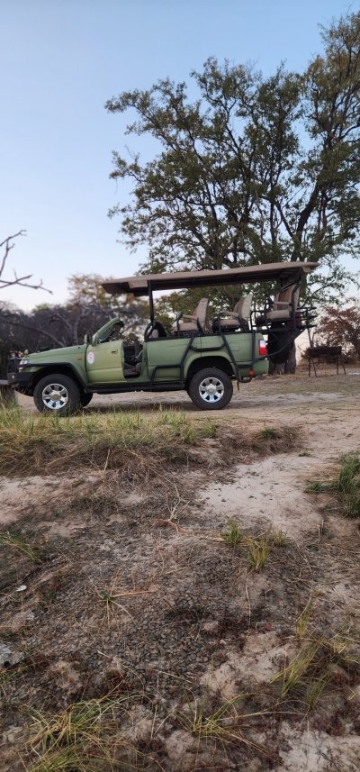 Game Drive Mosi-oa-Tunya National Park