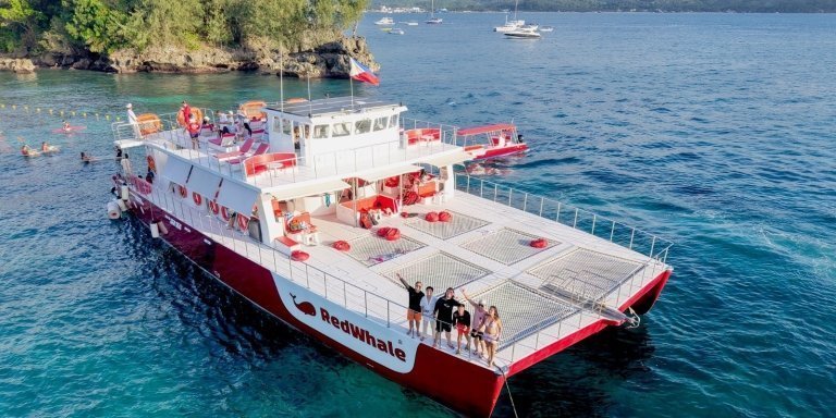 Red Whale Yacht - Morning Healing Cruise