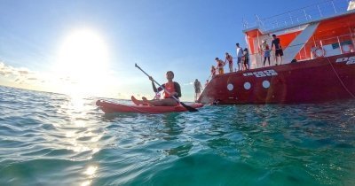 Red Whale Yacht - Morning Healing Cruise