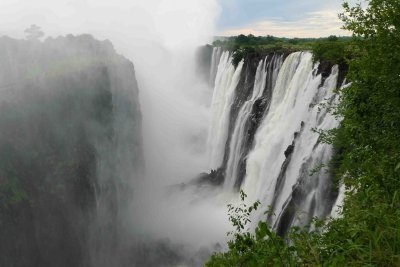 Livingstone to Victoria Falls Border Transfer