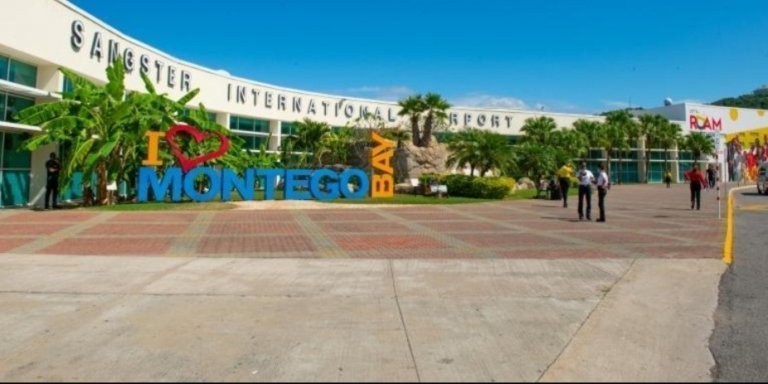 Airport Transfers: Montego Bay To Ocho Rios Hotels Private Driver