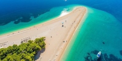 Private boat tour to Golden Horn, Hvar and Pakleni islands