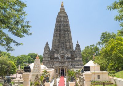Enlightenment Trail: Bodh Gaya & Gaya Spiritual Tour