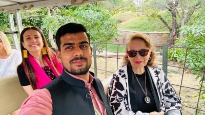 Agra: Half Day Agra Fort & Baby Taj Private Tour With Guide