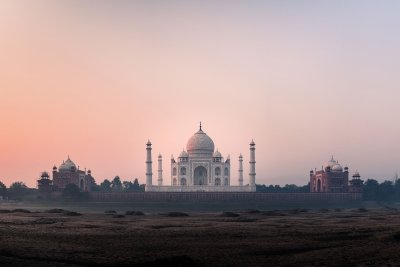 Private Sunrise Taj Mahal Tour - English & French