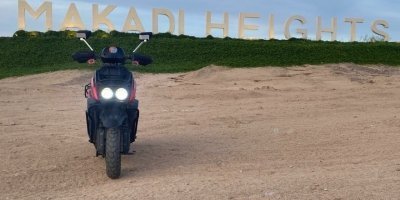 Red sea 150cc scooter for rent
