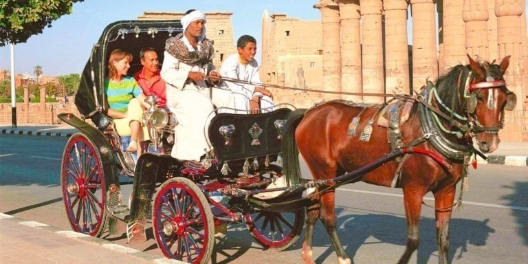 Luxor City Tour with traditional Horse-drawn Carriage/Calesh