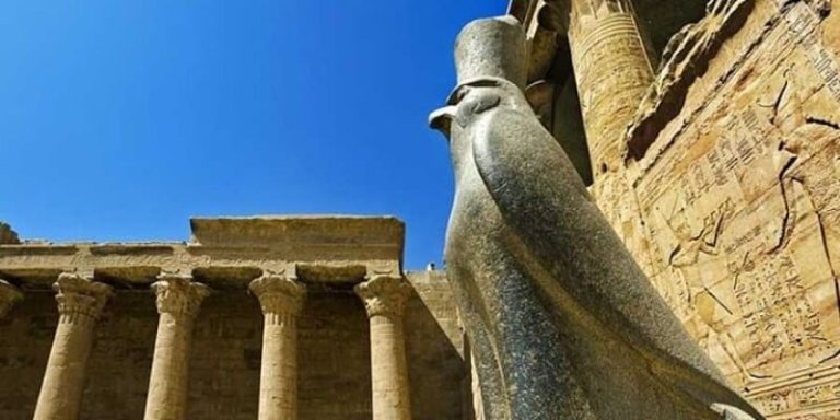 Luxor - Edfu Full Day Private Tour: Edfu Temple