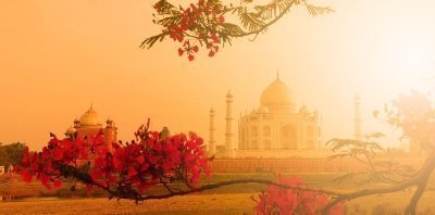 Sunrise Taj Mahal Tour From Delhi