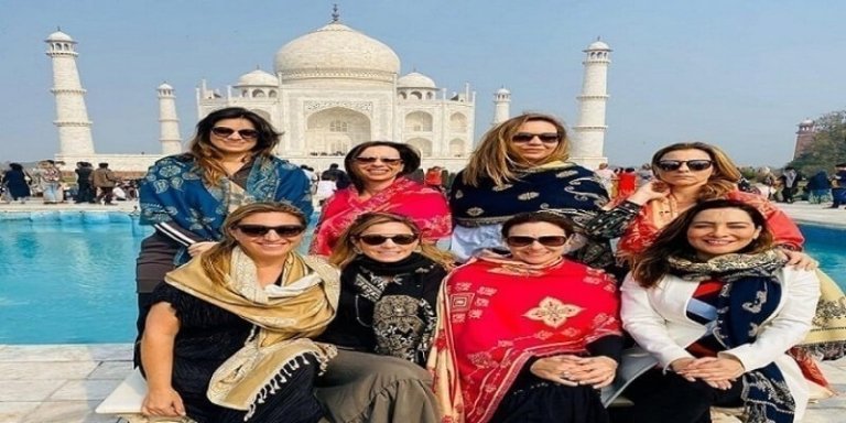 Taj Mahal Tour from Delhi by Car