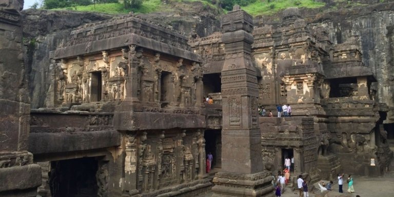 Mumbai, Ajanta & Ellora Caves Tour