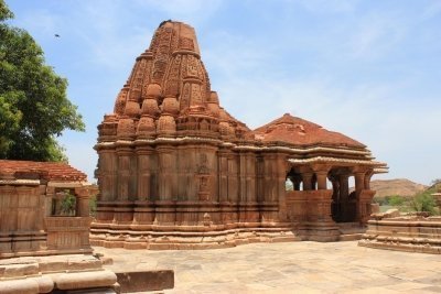 Rajasthan Magnificent Fort, Palaces & Village Tour from Jaipur