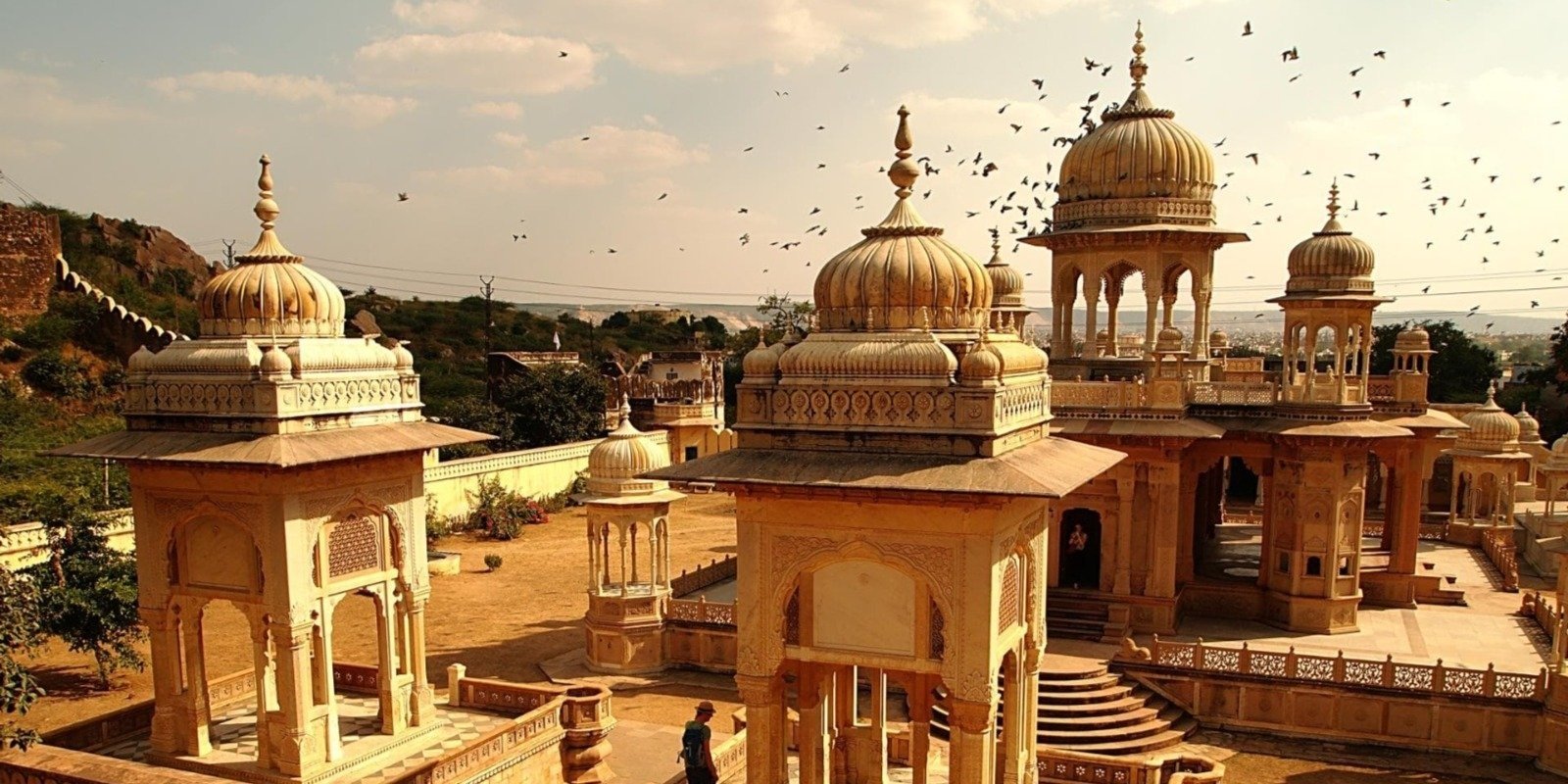 Golden Triangle with Ranthambore Tiger Reserve and Bundi Village