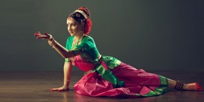 Multi-Day Tours & Cruises