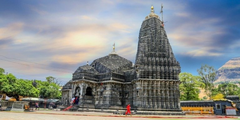 Mumbai & Three Jyotirlinga Temples in Maharashtra