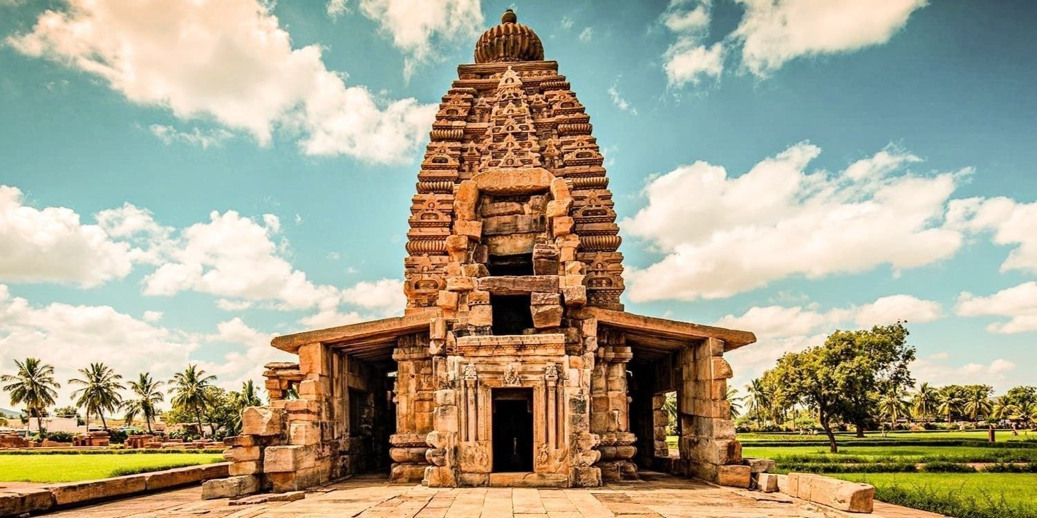 Goa to Archaeological Wonder of Karnataka