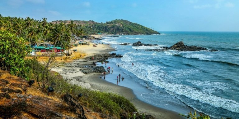 Hubli to Hampi, Bijapur, Badami & Goa Beach Tour