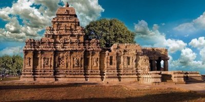 Hubli to Hampi, Badami & Goa Beach Tour