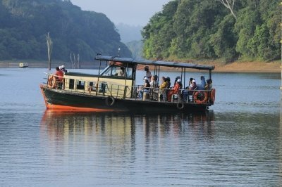 Fort Palaces, Temple & Backwater Fort Palaces, Temple & Backwater