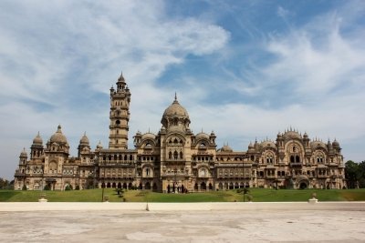 Mumbai to Vadodara Man-made Wonder of India