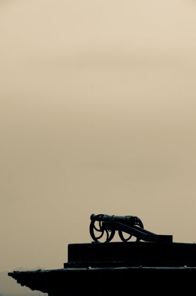 Neemrana Fort Same Day From Delhi with Lunch