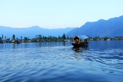 Kashmir Blissful Paradise on Earth Tour