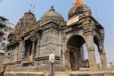 Nashik Vineyards & Heritage quarters Tour From Mumbai Nashik Vineyards & Heritage quarters Tour From Mumbai