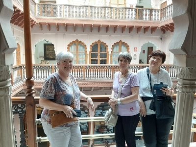 Old Delhi Ancient Haveli Visit with Bazaar walk