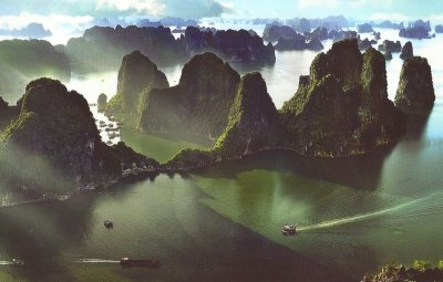 THE BEST OF VIETNAM 14 DAYS TOUR THE BEST OF VIETNAM 14 DAYS TOUR