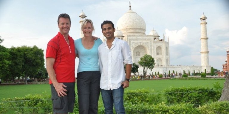 Taj Mahal Tour From New-Delhi Day Trip