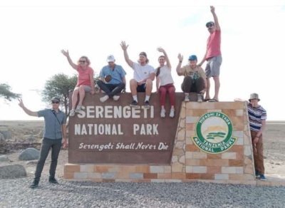 6 DAYS LUXURY TANZANIA SAFARI 6 DAYS LUXURY TANZANIA SAFARI