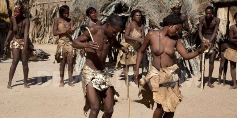 HADZABE TRIBE VISIT IN TANZANIA CULTURAL DAY TRIP