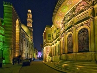 Discover the Islamic Cairo and its mosques (Full-day tour + lunch)