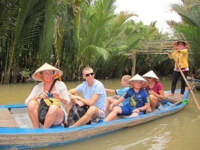 8 DAYS EXPLORING VIETNAM - SAIGON-HOI AN - HANOI 8 DAYS EXPLORING VIETNAM - SAIGON-HOI AN - HANOI