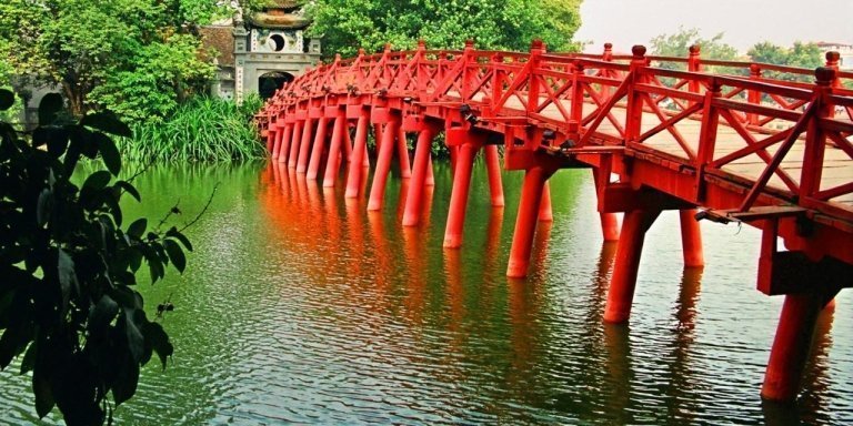 DISCOVER VIETNAM IN 7 DAYS