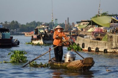 DISCOVER VIETNAM IN 7 DAYS DISCOVER VIETNAM IN 7 DAYS