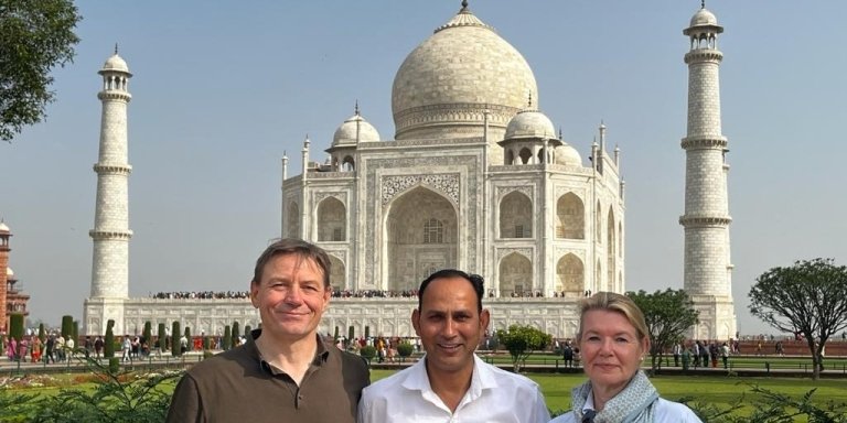 Private Same Day Taj Mahal Tour By Car From Delhi