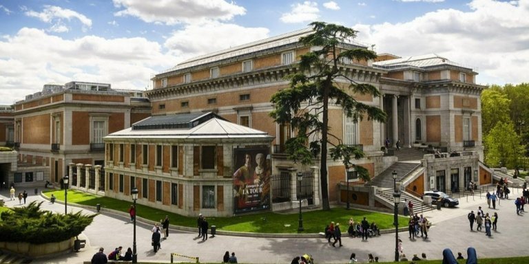 Skip the Line: Prado Museum & Madrid’s Iconic Neighborhoods