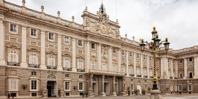 VIP Tour of Madrid’s Royal Palace: Skip the Line