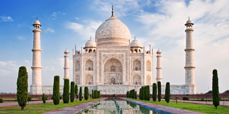 Private Same Day Taj Mahal Trip by Car from Delhi