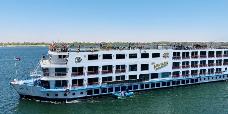 3 Nights / 4 Days Nile Cruise From Aswan To Luxor